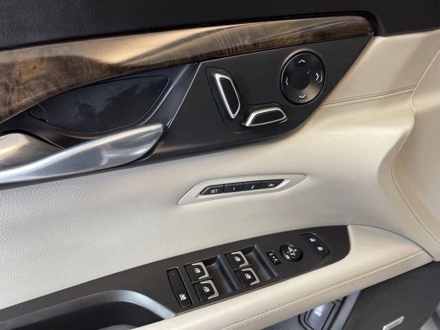 Used 2017 Cadillac CT6 Luxury AWD/4WD image 9