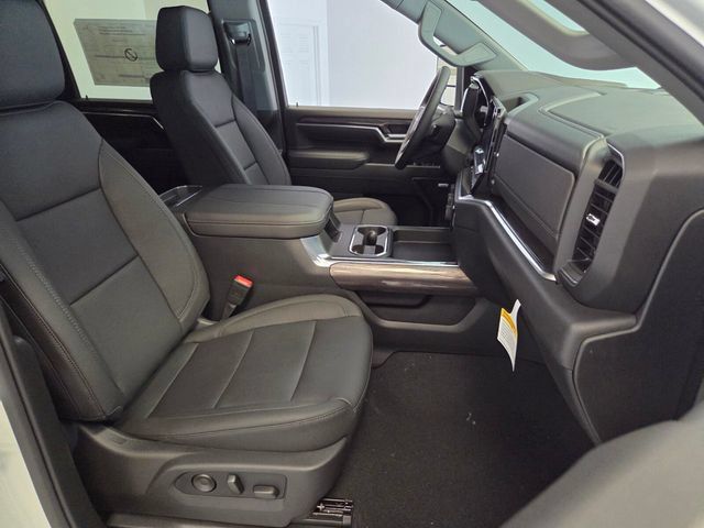 New 2026 Chevrolet Silverado 2500 LTZ w/ LTZ Plus Package AWD/4WD image 17