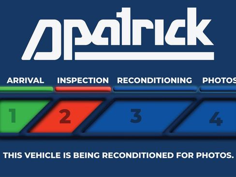 Used 2018 Chrysler Pacifica Touring-L Plus image 3