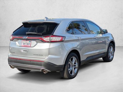 Used 2015 Ford Edge Titanium image 7