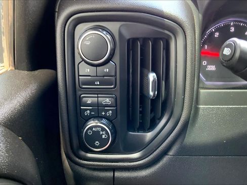Used 2024 Chevrolet Silverado 2500 Custom w/ Custom Value Package AWD/4WD image 35