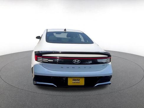 Used 2025 Hyundai Sonata SEL FWD image 17