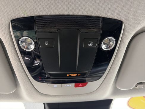 Certified 2023 Kia Seltos Nightfall Edition image 32