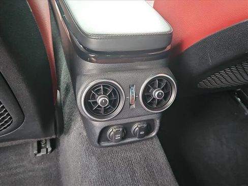 Used 2022 Kia Stinger GT-Line w/ Sun & Sound Package image 18