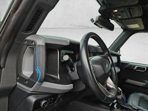 Certified 2023 Ford Bronco Black Diamond w/ Sasquatch Package image 10