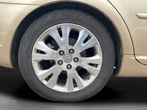 Used 2010 Toyota Avalon XLS image 15