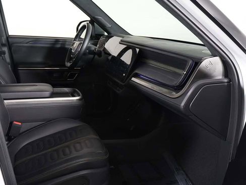 Used 2023 Rivian R1S Adventure image 31