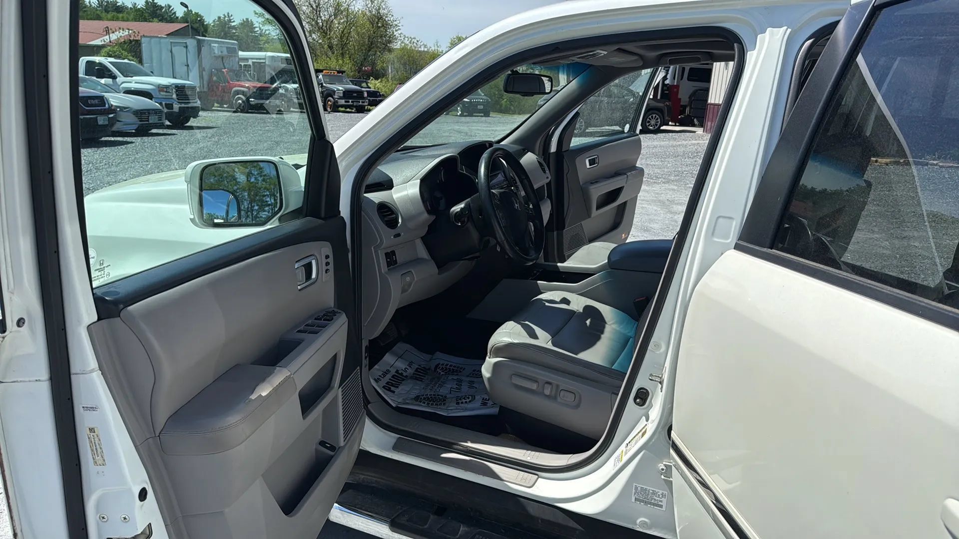 Used 2015 Honda Pilot Touring image 12