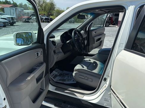 Used 2015 Honda Pilot Touring image 12