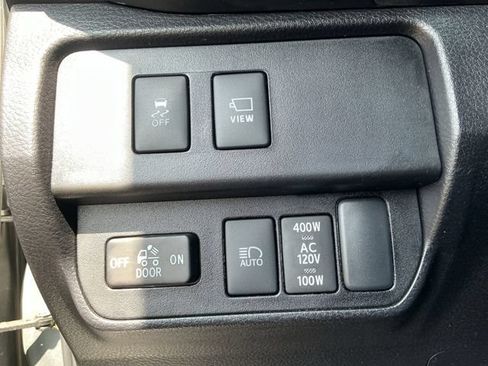 Certified 2023 Toyota Tacoma TRD Sport w/ Advanced Technology Package AWD/4WD image 29