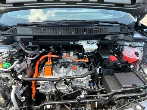 New 2026 Chevrolet Equinox EV LT FWD image 32