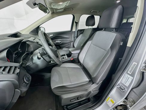 Used 2017 Ford Escape SE FWD image 13