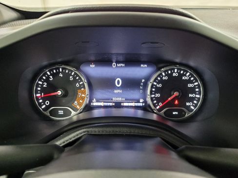 Used 2022 Jeep Renegade Latitude AWD/4WD image 23