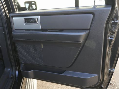 Used 2013 Ford Expedition EL Limited image 35