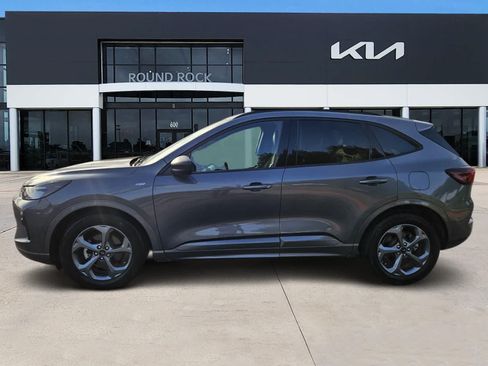 Used 2023 Ford Escape ST-Line w/ Tech Pack #1 FWD image 4