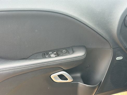 Used 2022 Dodge Challenger GT w/ Blacktop Package image 16