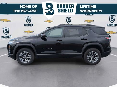 Used 2025 Chevrolet Equinox LT w/ Convenience Package II FWD image 5