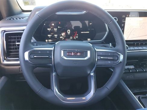New 2026 GMC Canyon Elevation w/ Convenience Package image 16