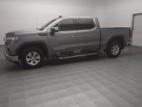 Used 2020 GMC Sierra 1500 SLE w/ SLE Value Package image 2