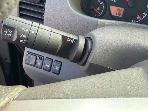 Used 2019 Nissan Frontier SV AWD/4WD image 16