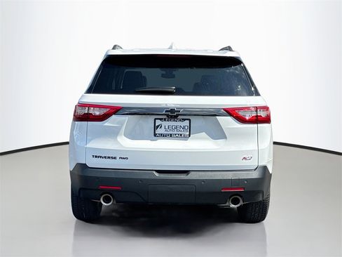 Used 2021 Chevrolet Traverse RS image 8