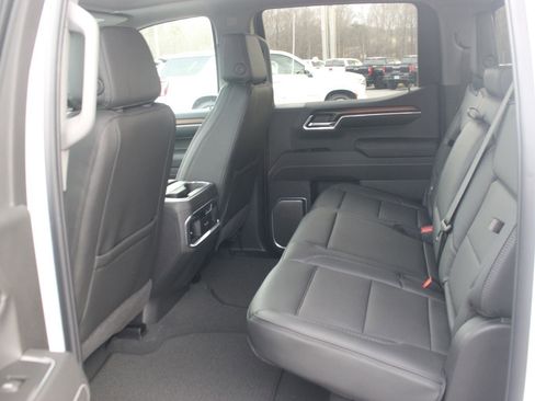 New 2026 GMC Sierra 1500 Denali w/ Denali Reserve Package image 14