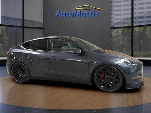 Used 2025 Tesla Model Y Performance AWD/4WD image 13