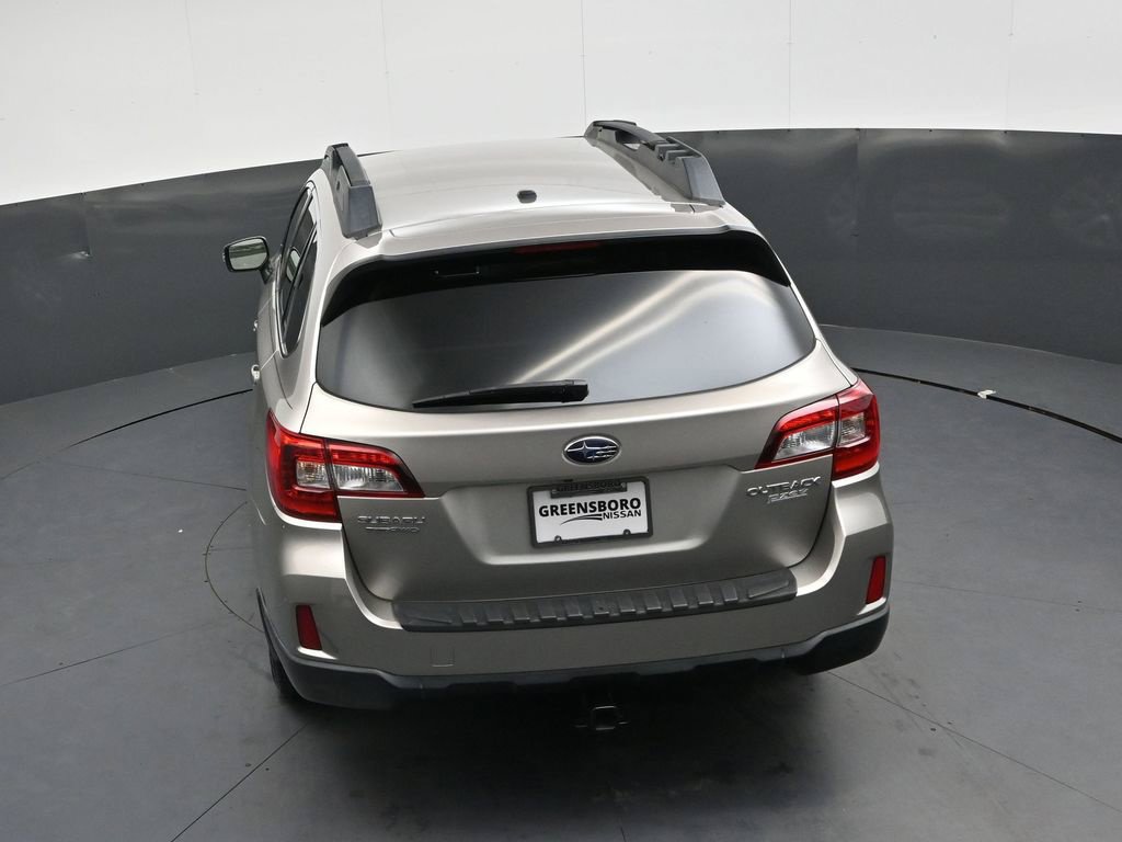 Used 2015 Subaru Outback 2.5i Premium AWD/4WD image 32