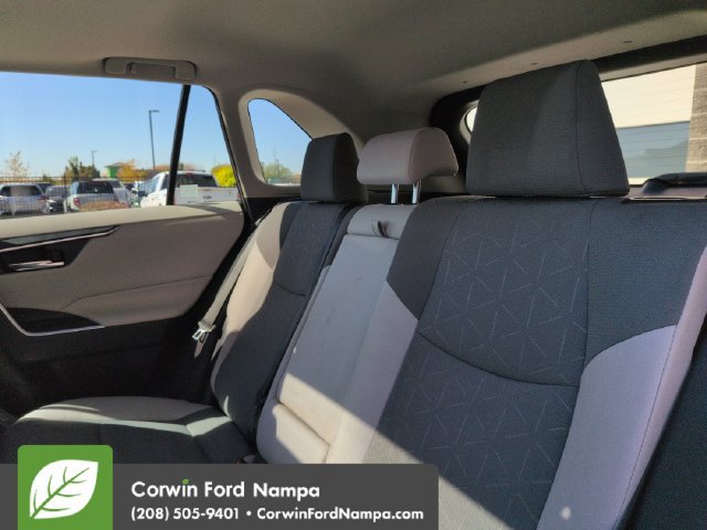 Used 2019 Toyota RAV4 XLE w/ Convenience Package AWD/4WD image 26