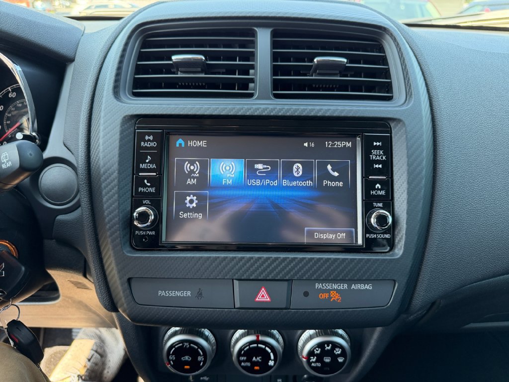 Used 2025 Mitsubishi Outlander Sport ES AWD/4WD image 19