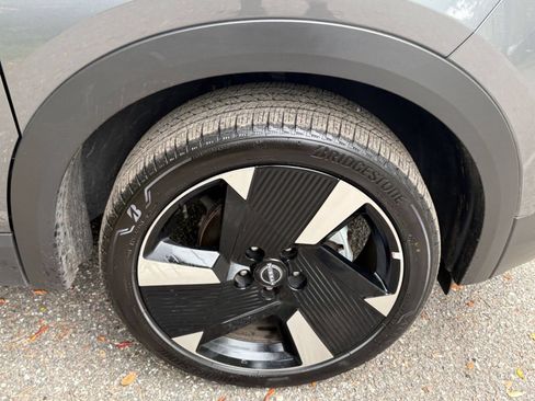 Used 2026 Nissan Kicks SR FWD image 29