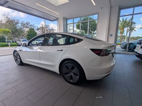 Used 2023 Tesla Model 3 Standard Range image 8