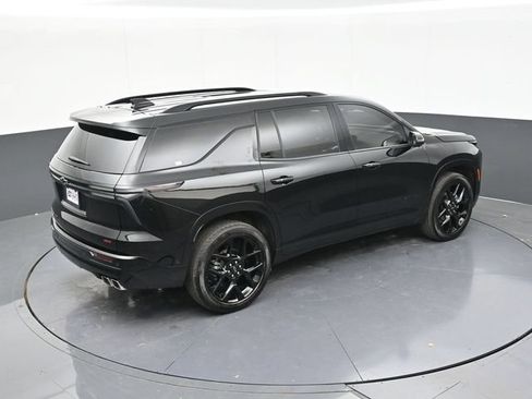 Used 2024 Chevrolet Traverse RS w/ LPO, Floor Liner Package AWD/4WD image 66