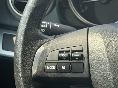 Used 2013 MAZDA MAZDA3 i Sport FWD image 22