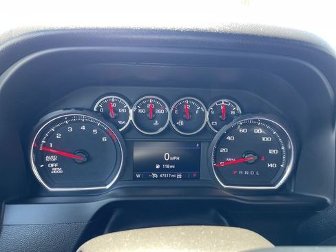Used 2022 Chevrolet Silverado 1500 RST w/ LPO, Blackout Package AWD/4WD image 11