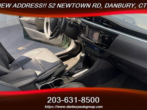 Used 2014 Toyota Corolla LE Premium w/ Driver Convenience Package FWD image 25