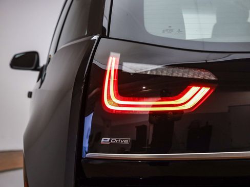 Used 2018 BMW i3 w/ Range Extender image 9