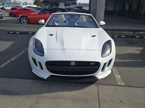 Used 2017 Jaguar F-TYPE R image 1