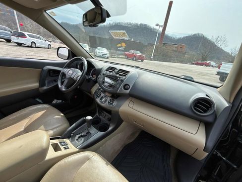 Used 2010 Toyota RAV4 Limited image 31