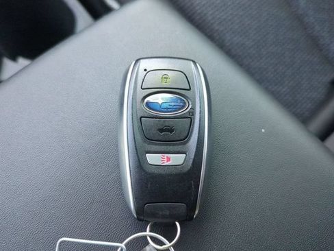 Used 2025 Subaru Forester Premium AWD/4WD image 35