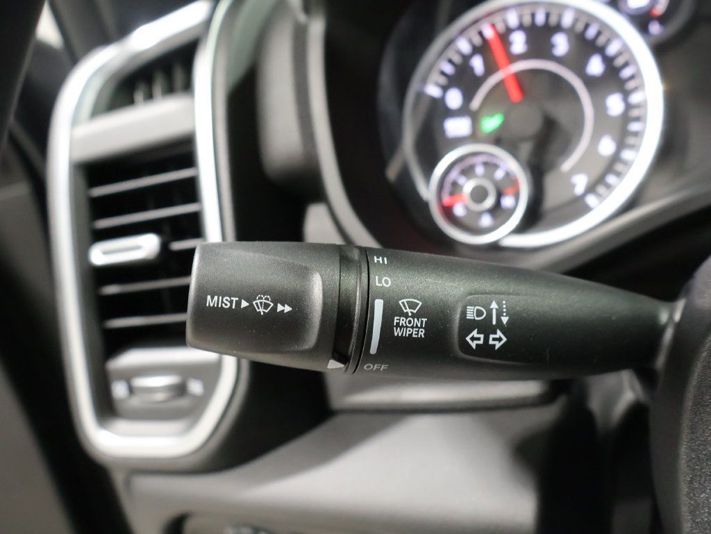 Used 2025 RAM 1500 Big Horn AWD/4WD image 34