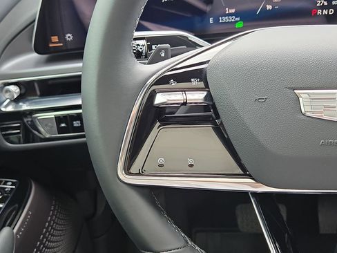 Certified 2024 Cadillac Lyriq Tech AWD/4WD image 21