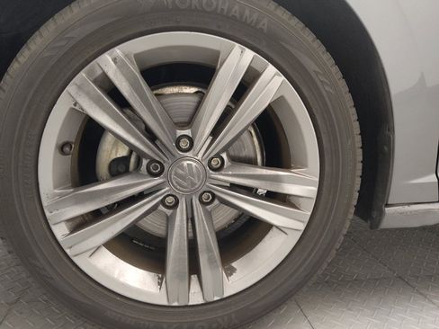 Used 2021 Volkswagen Jetta R-Line w/ R-Line Cold Weather Package FWD image 31