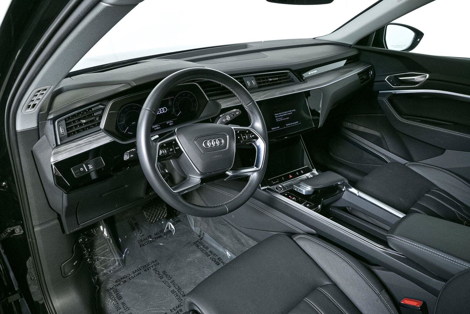 Used 2024 Audi Q8 e-tron Prestige w/ Prestige Package AWD/4WD image 5