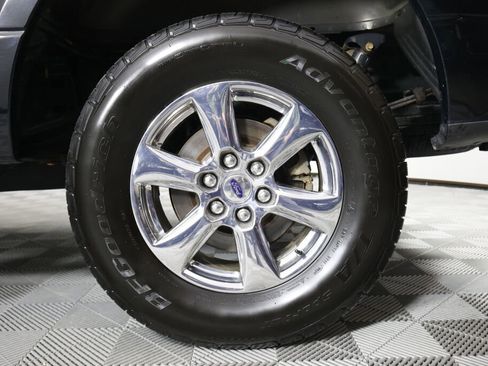 Used 2018 Ford F150 XLT w/ Equipment Group 302A Luxury image 8