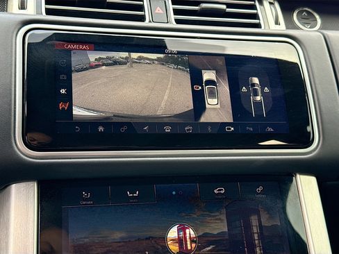 Used 2019 Land Rover Range Rover Long Wheelbase Supercharged image 32