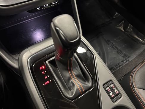 Used 2024 Subaru Crosstrek 2.5i Limited w/ Crosstrek Mirror Package image 19