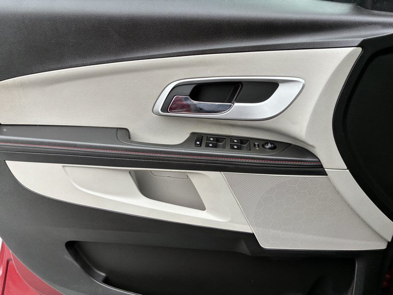 Used 2010 Chevrolet Equinox LT AWD/4WD image 11