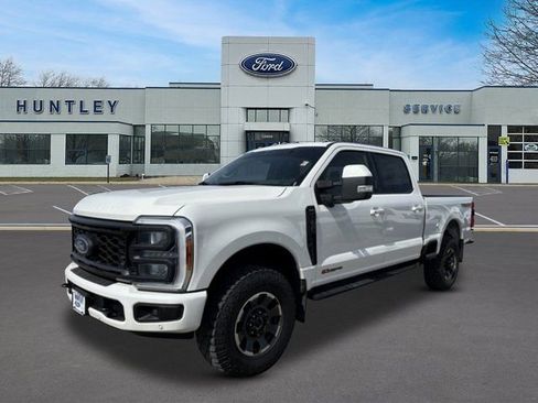 Used 2023 Ford F350 Lariat w/ Lariat Ultimate Package AWD/4WD image 1