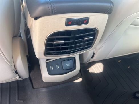 Used 2019 Lincoln MKZ Reserve image 33